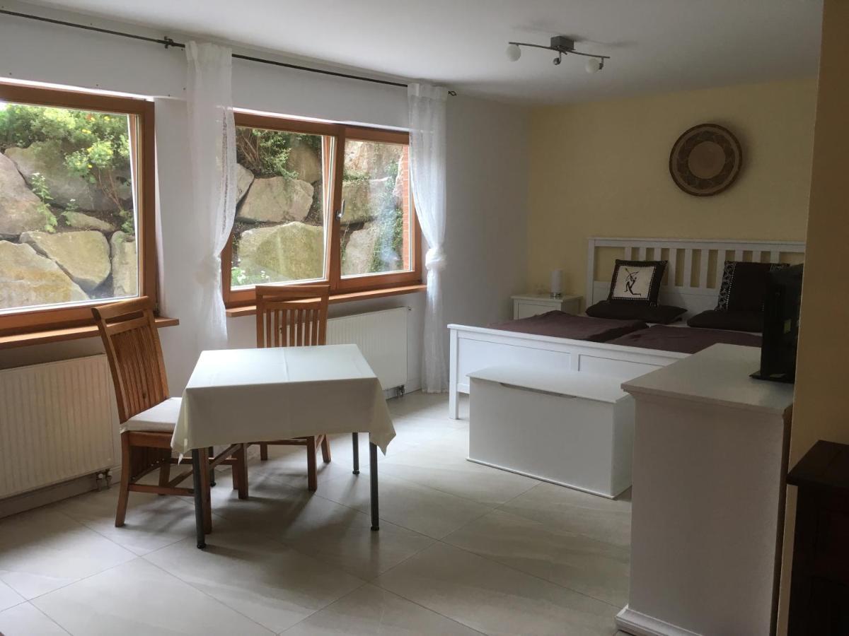 Freundliches Studio Bei Boeblingen Altdorf  Екстериор снимка