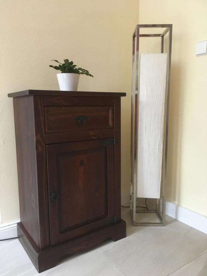 Freundliches Studio Bei Boeblingen Altdorf  Екстериор снимка